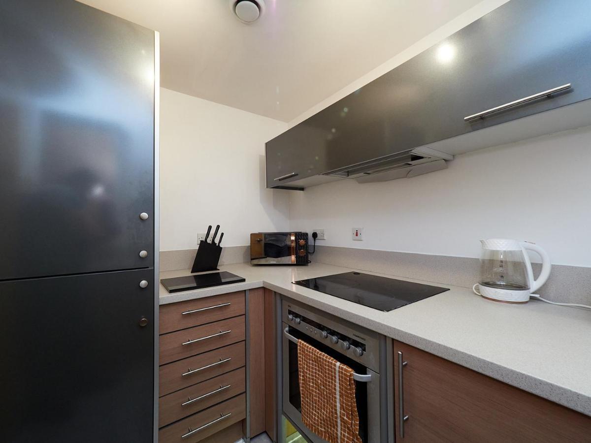 Emerald Suite - Two Story Duplex Apartment - Balcony - Contractors - Family - City Centre - Broadway Plaza - Five Ways - Sleeps 6 Бирмингем Экстерьер фото